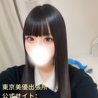 黒髪地雷系の甘えん坊妹｜ゆらちゃん